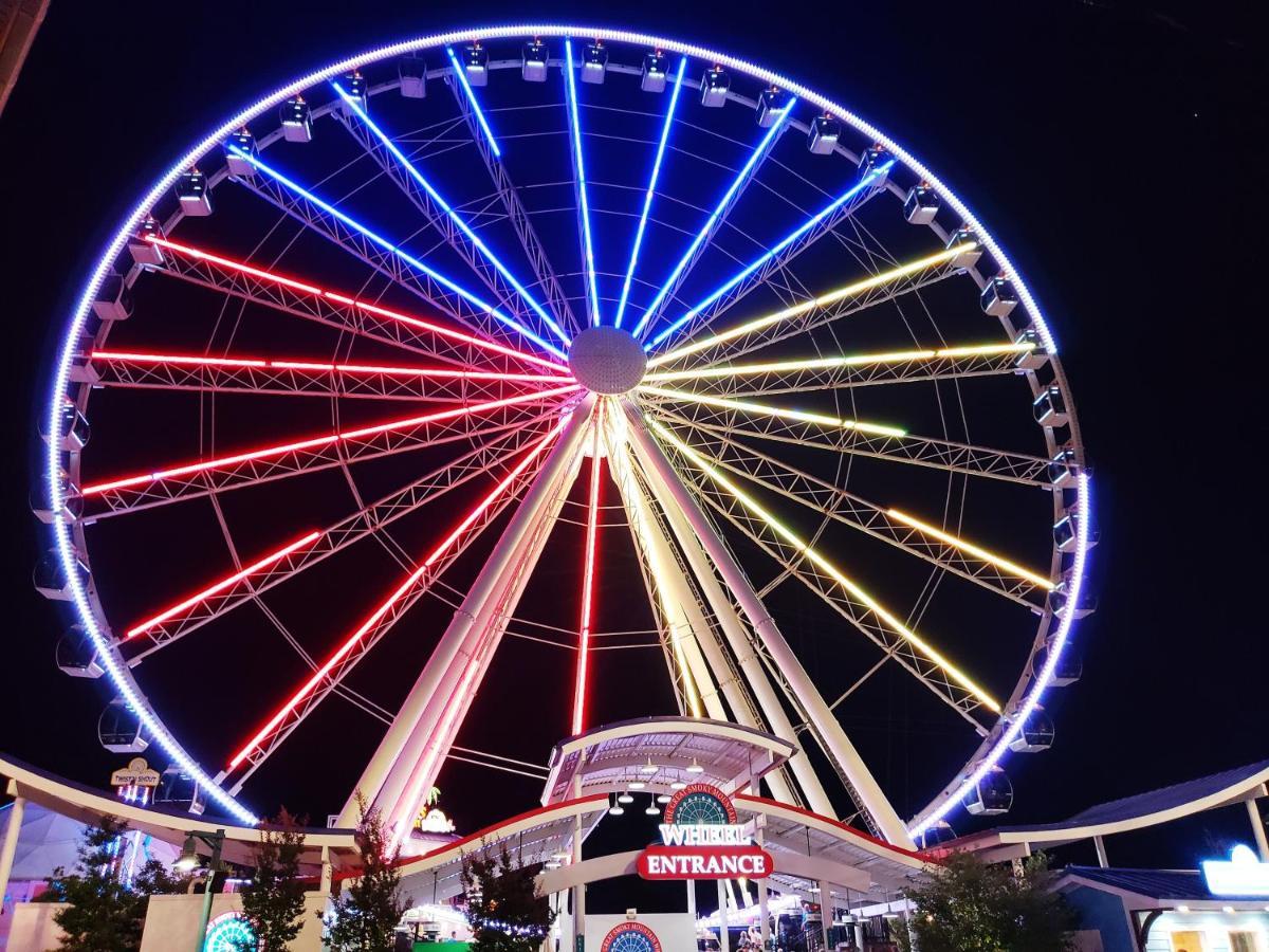 The Cozy Cove, Hot Tub, Wifi, 1089 Free Tickets Each Paid Day, Dollywood And More Sevierville Eksteriør billede